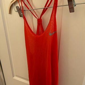 Nike workout tank
